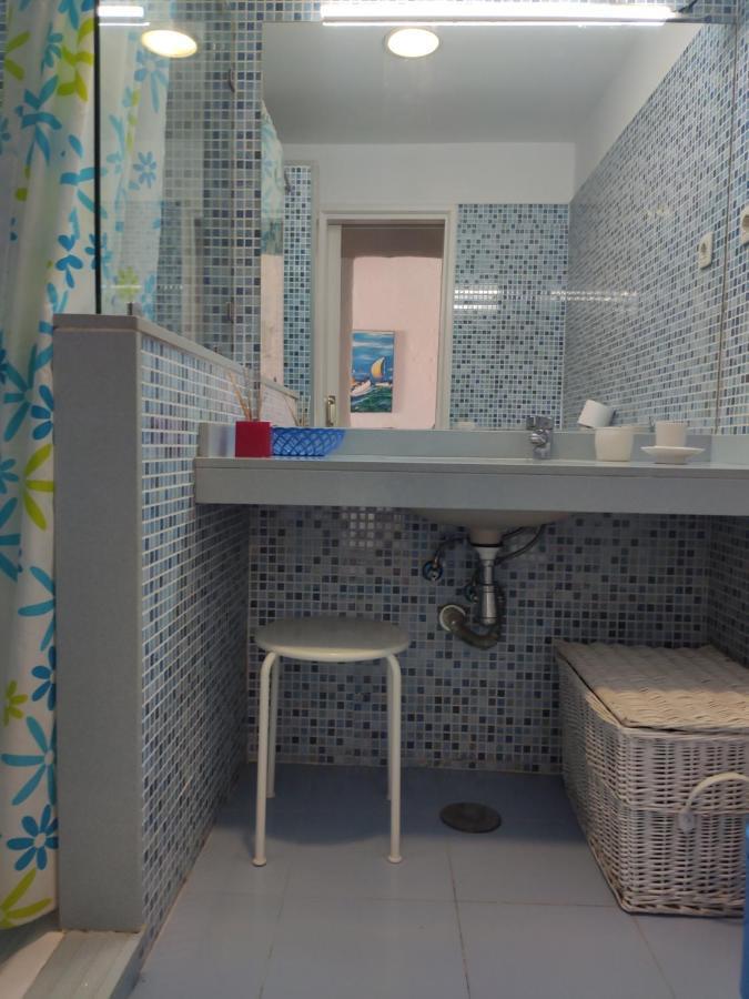 Hébergement de vacances 2 Bedroom Next Yumbo Center. Free Parking