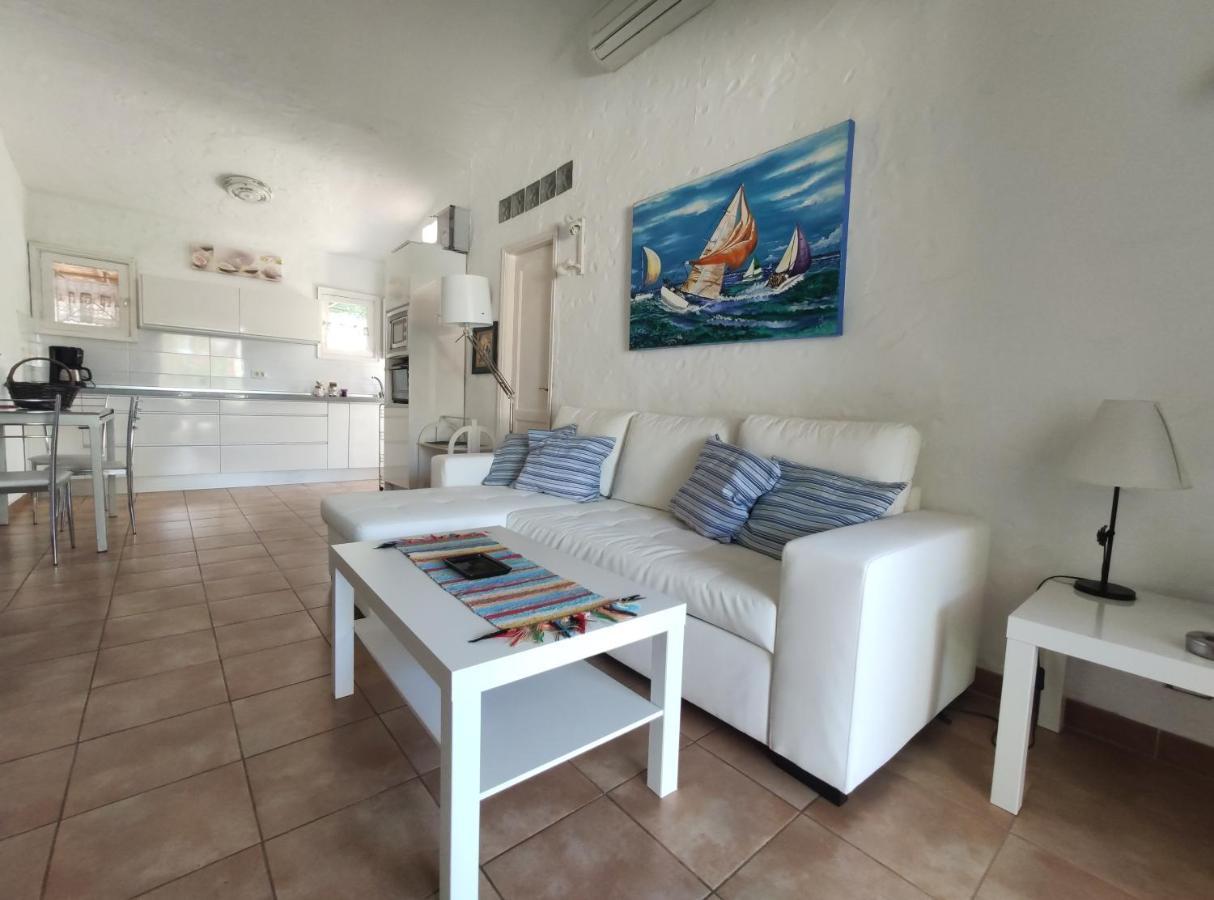 Hébergement de vacances 2 Bedroom Next Yumbo Center. Free Parking