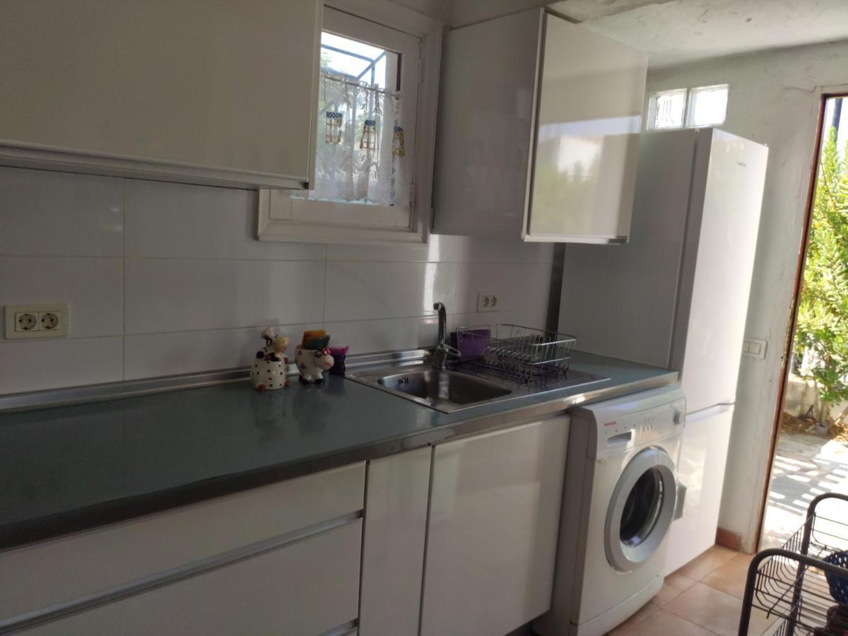 2 Bedroom Next Yumbo Center. Free Parking Hébergement de vacances *